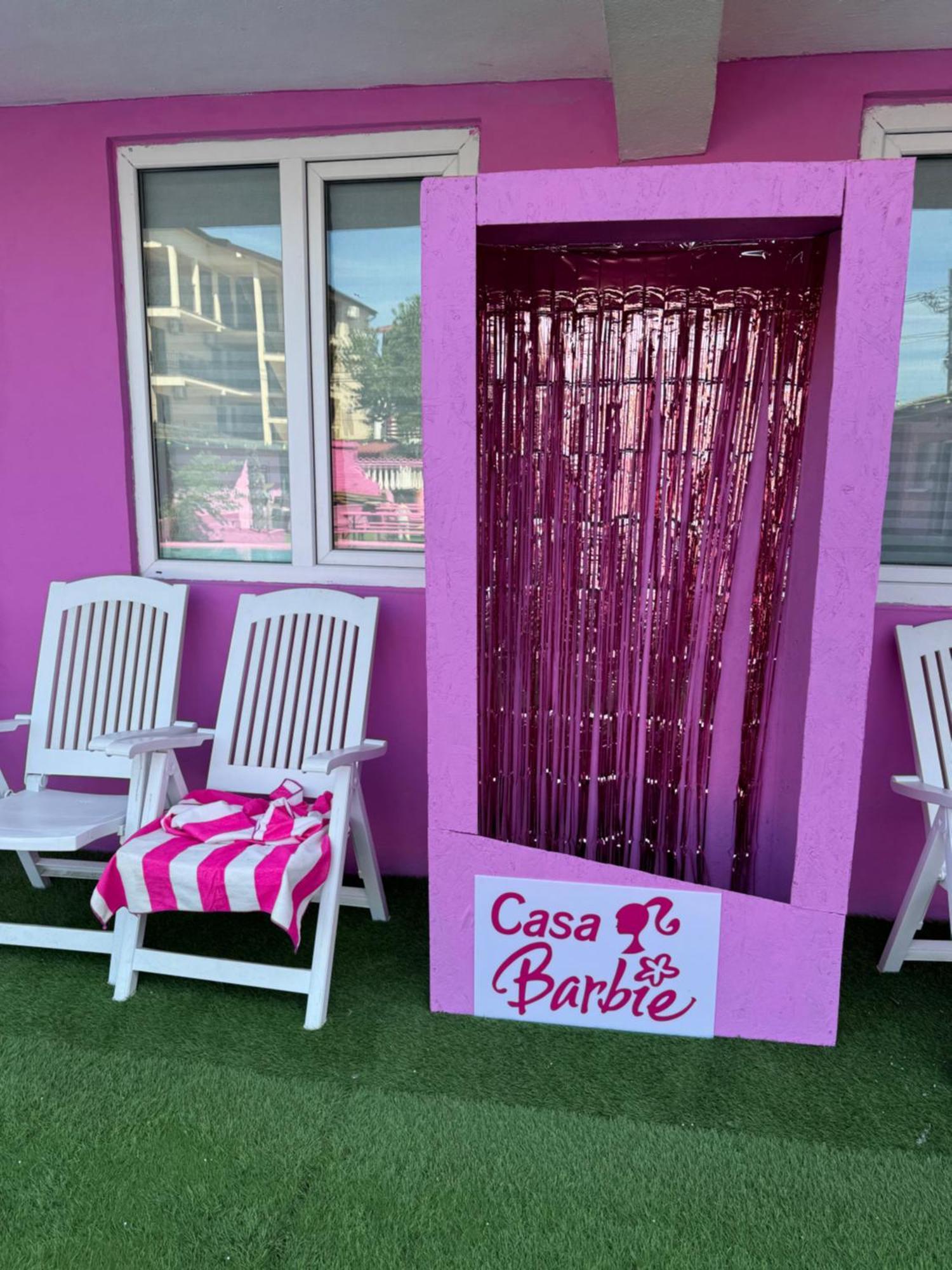 Casa Barbie Costinesti 호스텔 외부 사진